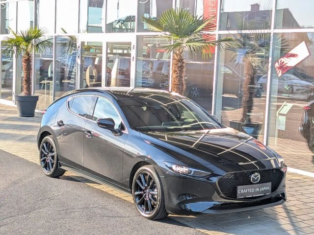 Mazda 3 2.5 G140 NAGISA