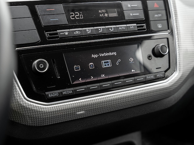 Volkswagen e-up! Plus Style