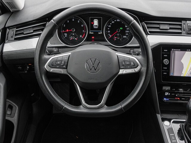 Volkswagen Passat 1.5 TSI DSG Variant