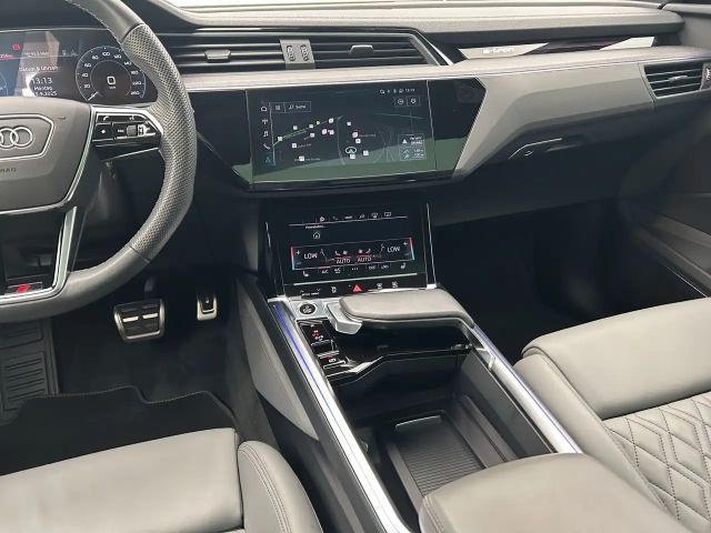 Audi Q8 e-tron 55 Quattro S-Line