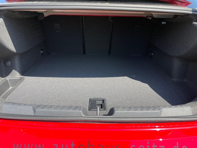 Audi RS3 Quattro S-Tronic Sedan