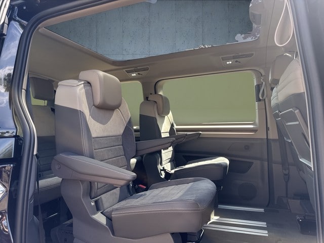 Volkswagen Multivan 2.0 TDI Lang Style T7