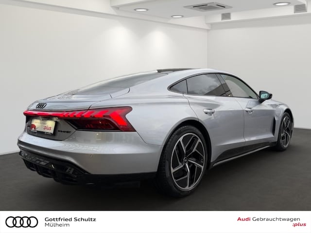 Audi RS e-tron GT Quattro