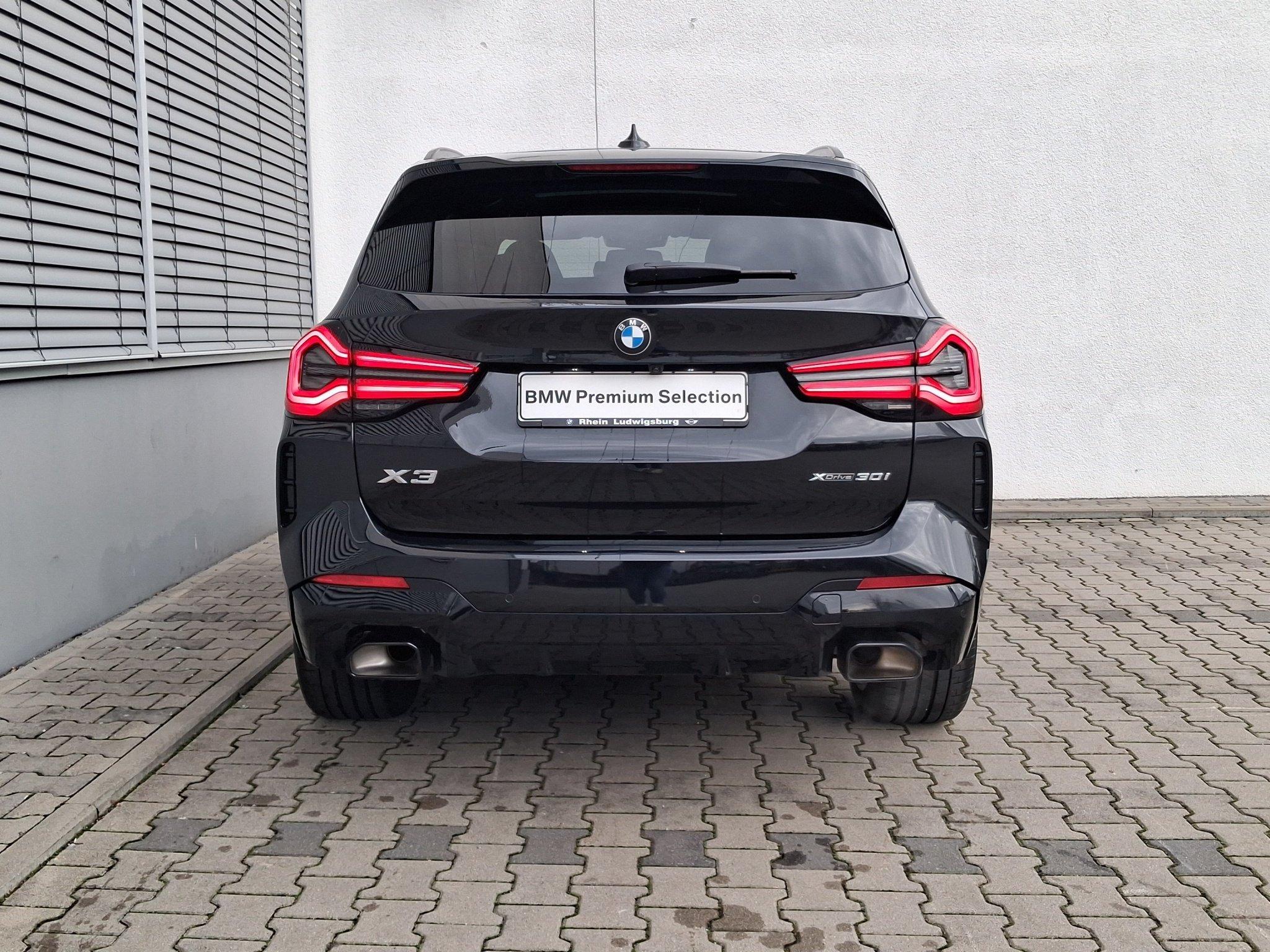 BMW X3 xDrive30i