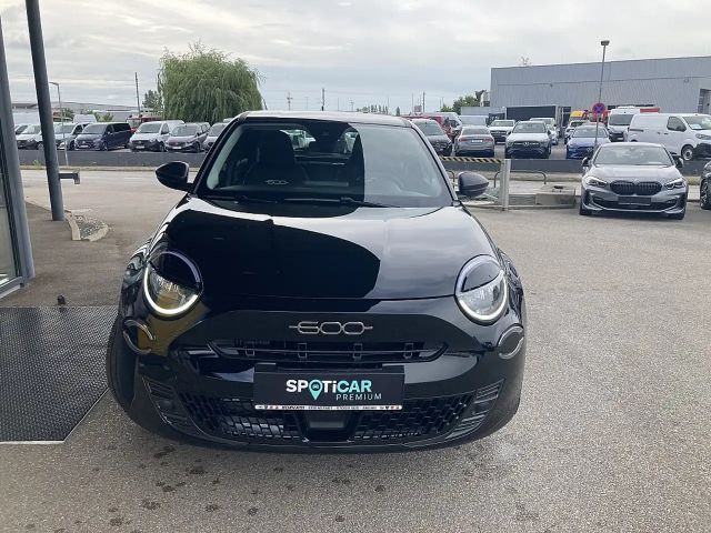 Fiat 600e Hybrid 136 6-Gang eDCT