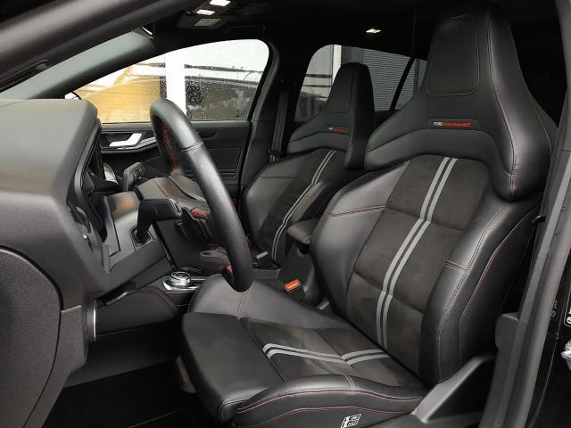 Ford Focus EcoBoost ST Line Wagon