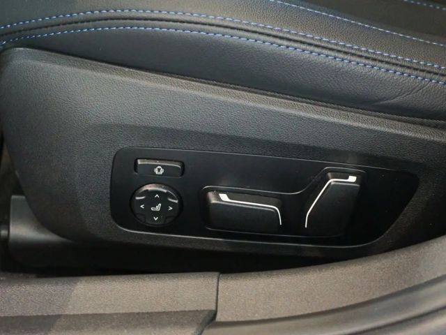 BMW 320 320e M-Sport Touring xDrive