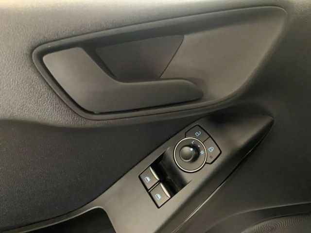 Ford Fiesta 1.1 SPURHALTE+KLIMA+DAB+LIMITER+PDC