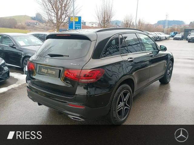Mercedes-Benz GLC 300 4MATIC AMG Line