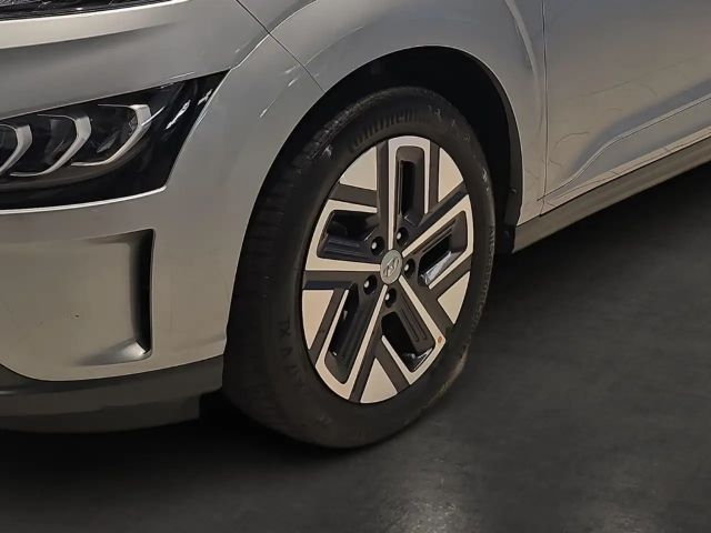 Hyundai Kona 2WD Trend