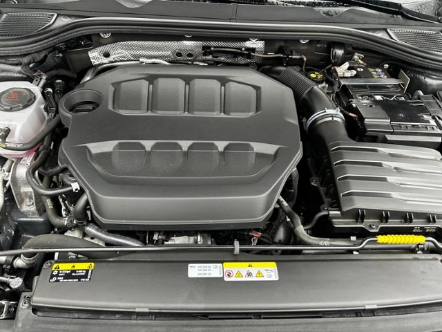 Volkswagen Golf 2.0 TSI DSG