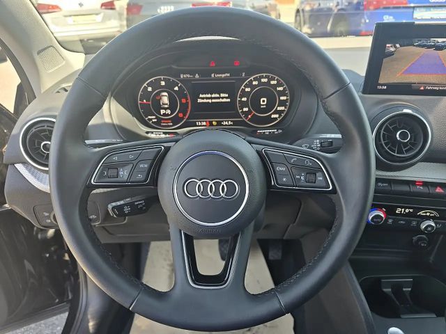 Audi Q2 30 TDI S-Tronic
