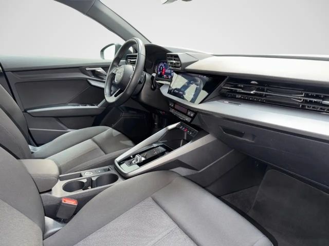 Audi A3 30 TFSI Sedan Sportback