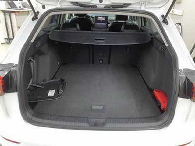 Volkswagen Golf 1.5 TSI Variant