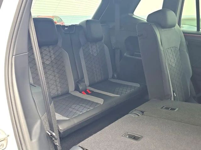 Volkswagen Tiguan Allspace R-Line