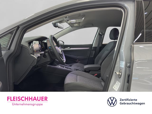 Volkswagen Golf 1.5 eTSI Golf VIII Life Variant