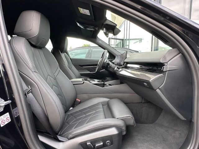 BMW 520 520d M-Sport Touring