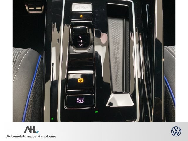 Volkswagen Golf 1.5 TSI Golf VIII IQ.Drive