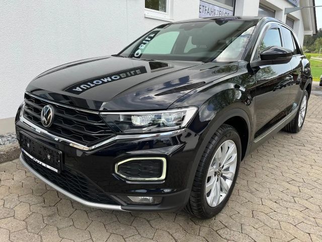 Volkswagen T-Roc 1.5 TSI DSG Sport