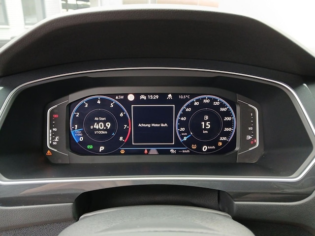 Volkswagen Tiguan Tiguan 2.0 TSI R 4M+DSG+MATRIX+HUD+PANO+NAVI+ACC