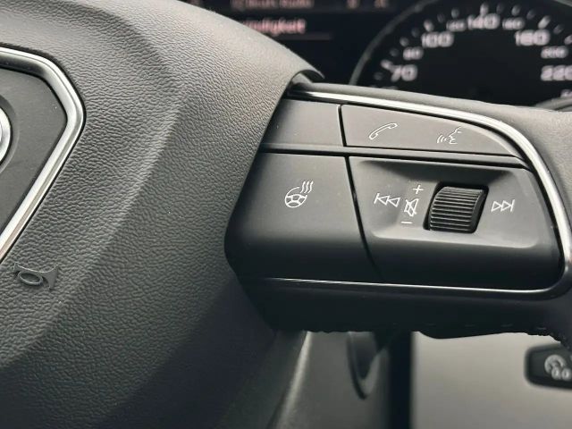 Audi A4 40 TFSI Avant Quattro