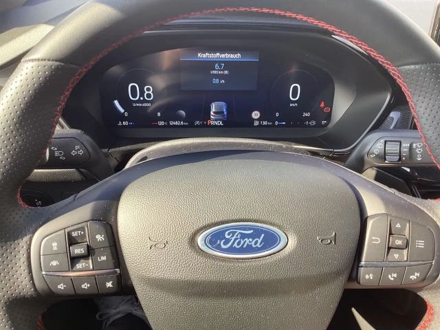 Ford Focus ST Line Wagon