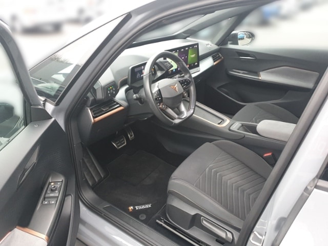 Cupra Born Batterie 62 kWh *LED*SHZG*LENKRAD HZG*LANE ASS*ACC*19"GJR*KAMERA*W-PUMPE*