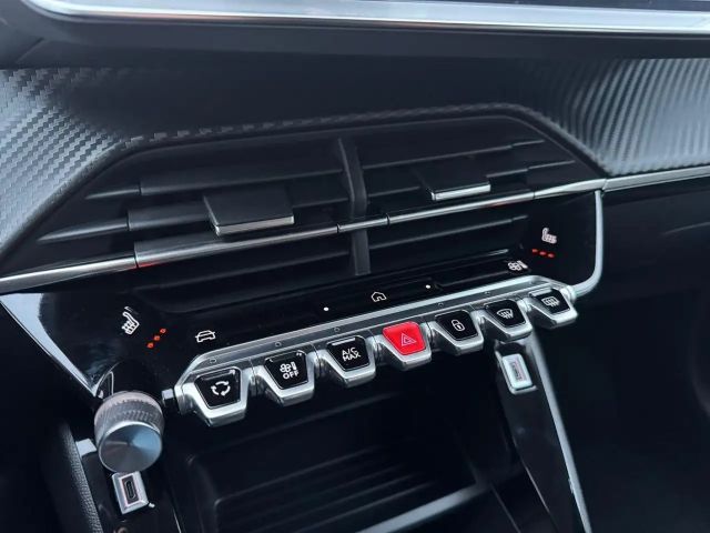 Peugeot 208 PureTech