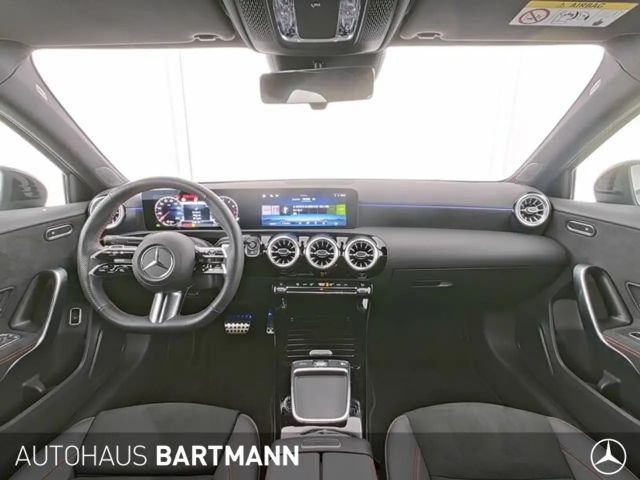 Mercedes-Benz A 250 4MATIC AMG Line