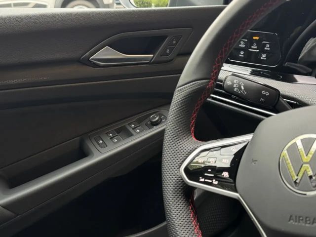 Volkswagen Golf 2.0 TSI GTI