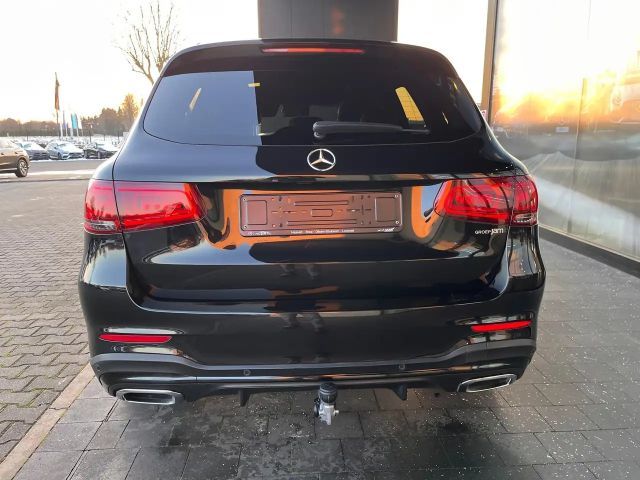 Mercedes-Benz GLC 200 4MATIC AMG Line