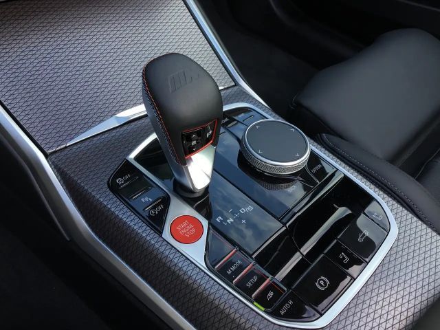 BMW M4 Cabrio Competition xDrive