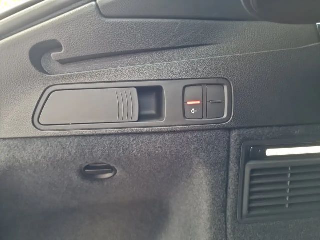 Audi Q5 40 TFSI Quattro S-Line Sportback