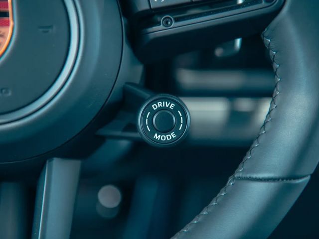 Porsche Panamera 4 E-Hybrid