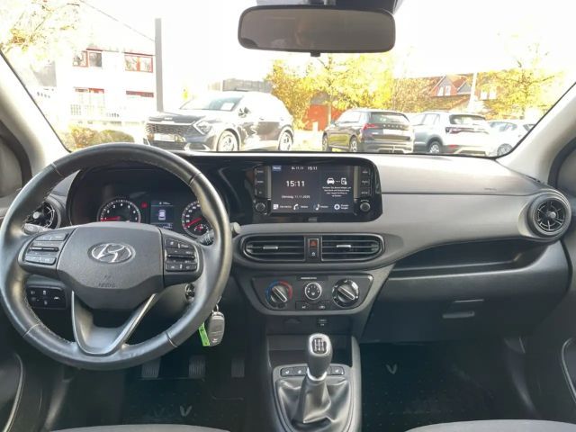 Hyundai i10 1.0