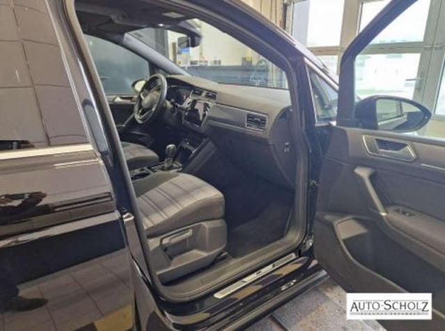 Volkswagen Touran DSG Highline R-Line