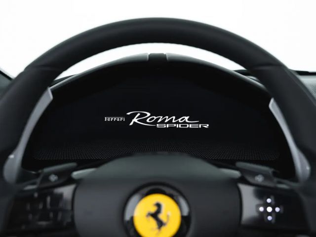 Ferrari Roma Spider