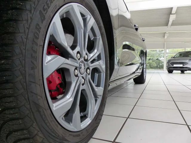 Ford Focus EcoBoost ST Line