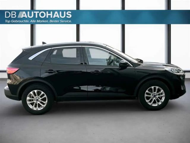 Ford Kuga AWD Titanium