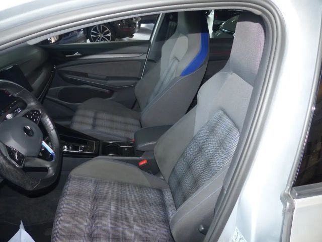 Volkswagen Golf GTE eHybrid