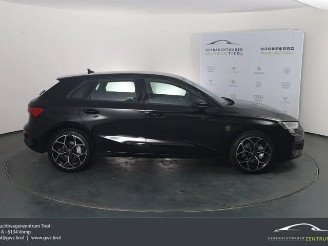 Audi A3 40 TFSI Hybride S-Tronic Sedan