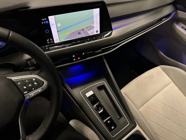 Volkswagen Golf 2.0 TSI DSG Style