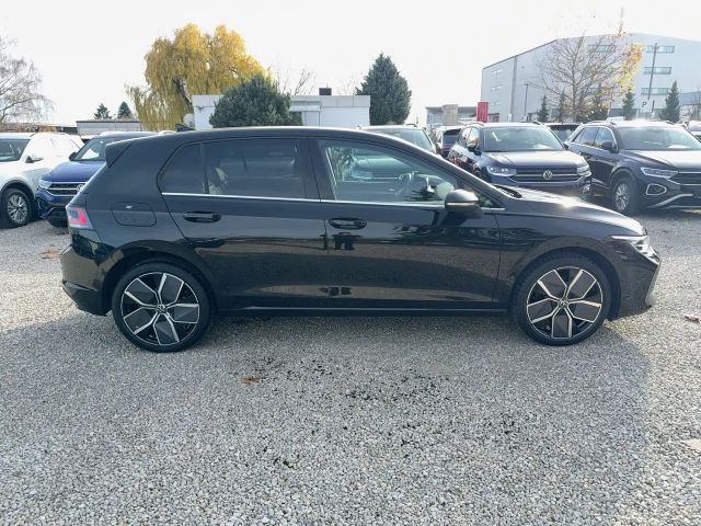 Volkswagen Golf Style eHybrid