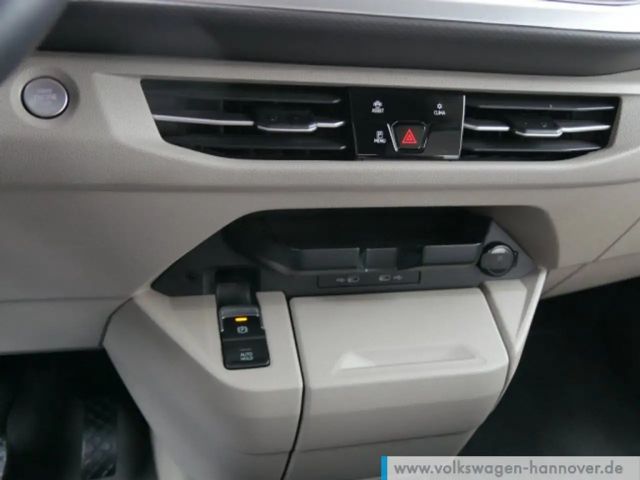 Volkswagen Multivan 2.0 TSI DSG Life T7