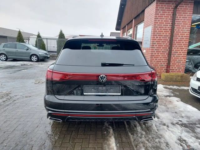 Volkswagen Touareg 4Motion R-Line