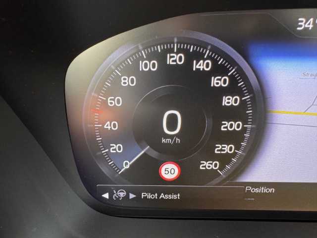 Volvo XC40 Dark Plus Recharge T5