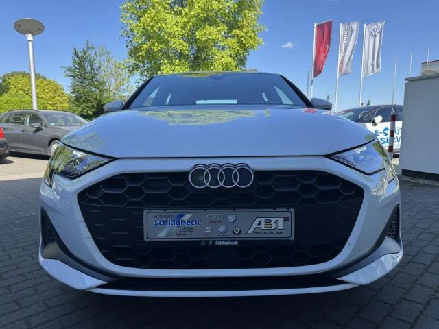 Audi A3 35 TFSI Sedan Sportback