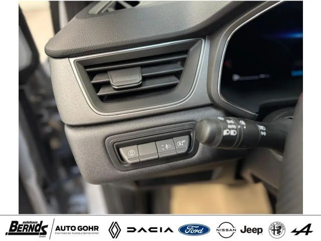 Renault Captur EDC Hybrid Techno