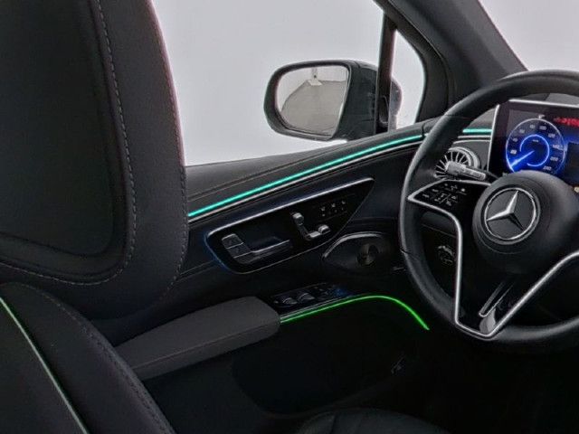 Mercedes-Benz EQS SUV 450 4MATIC