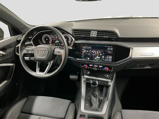 Audi Q3 35 TFSI S-Line